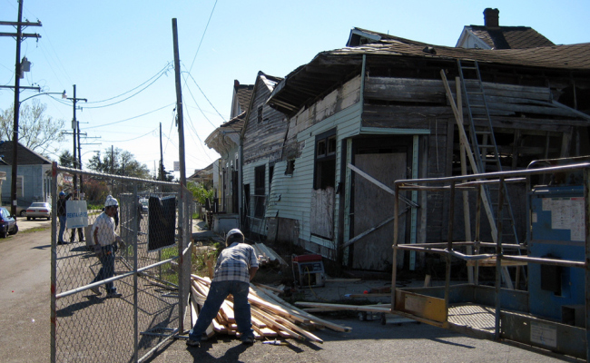 2363172798_7081637091_b