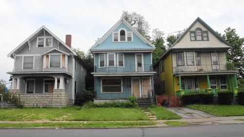 la-la-na-dollar-homes-01-jpg-20140814